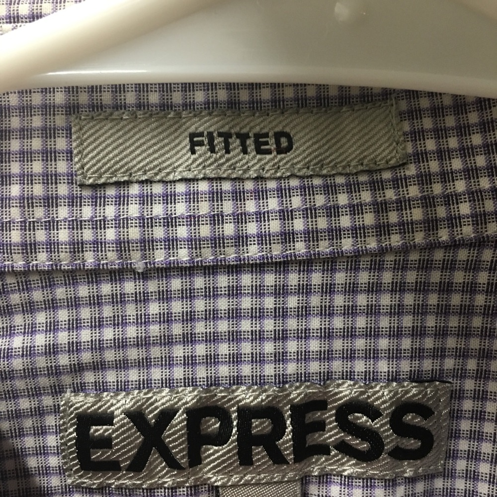Express button down - Picture 2 of 3